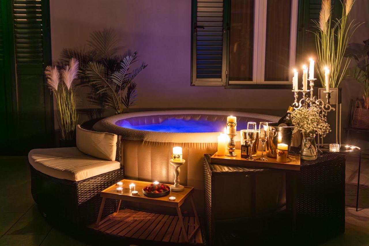 Oasis Luxury Apartment With Terrarce And Jacuzzi Split Bagian luar foto