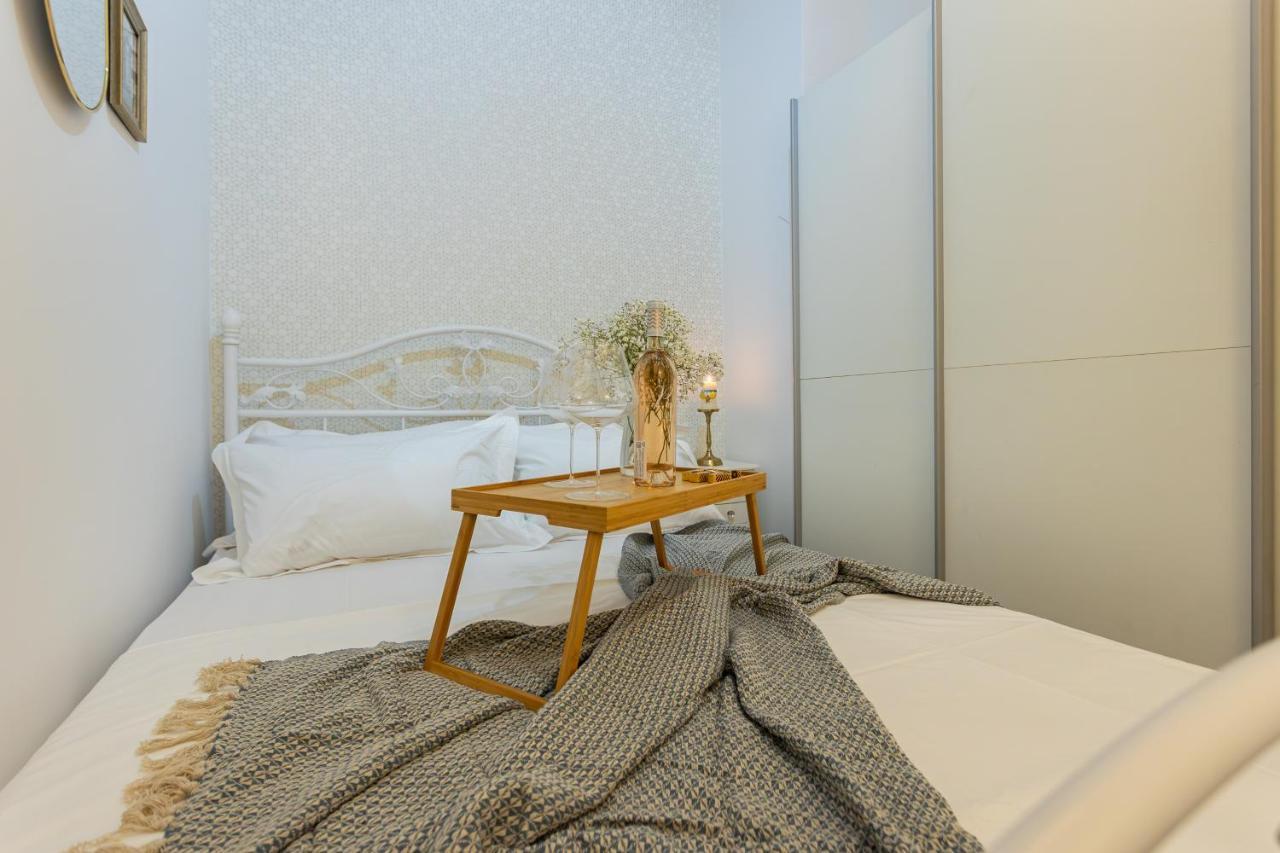 Oasis Luxury Apartment With Terrarce And Jacuzzi Split Bagian luar foto