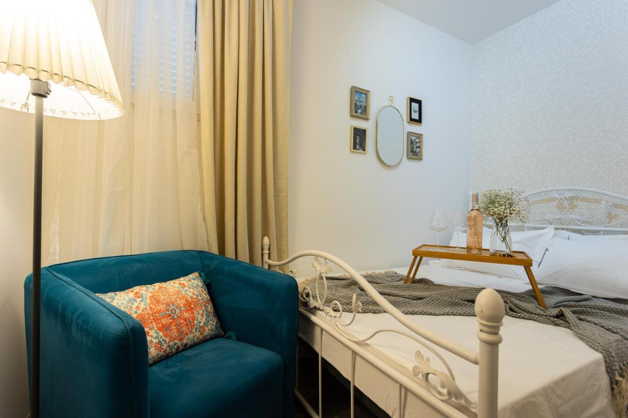 Oasis Luxury Apartment With Terrarce And Jacuzzi Split Bagian luar foto