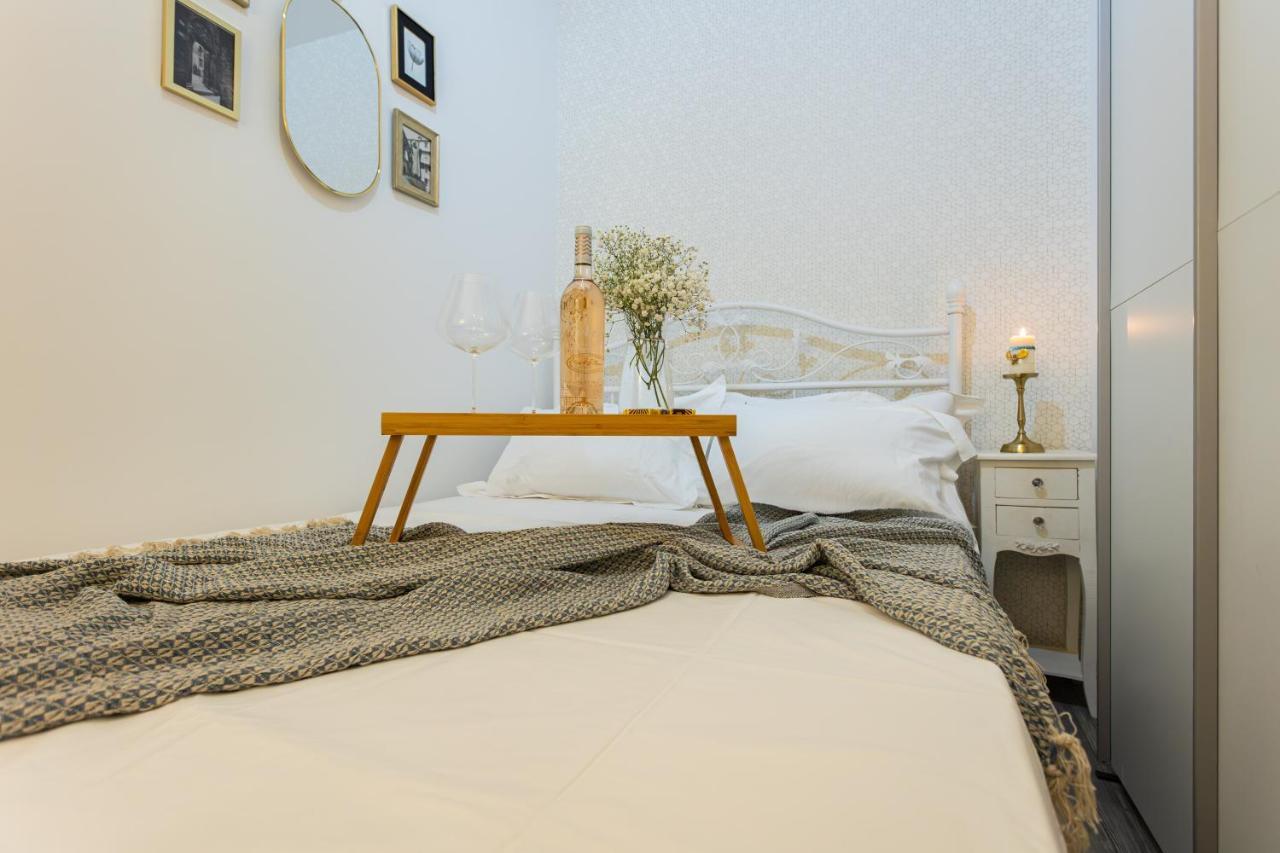 Oasis Luxury Apartment With Terrarce And Jacuzzi Split Bagian luar foto