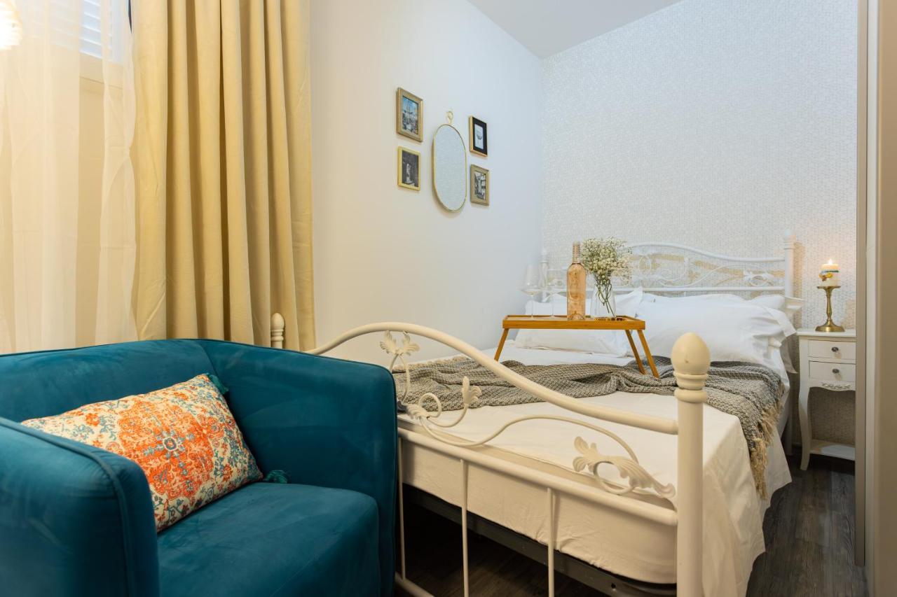 Oasis Luxury Apartment With Terrarce And Jacuzzi Split Bagian luar foto