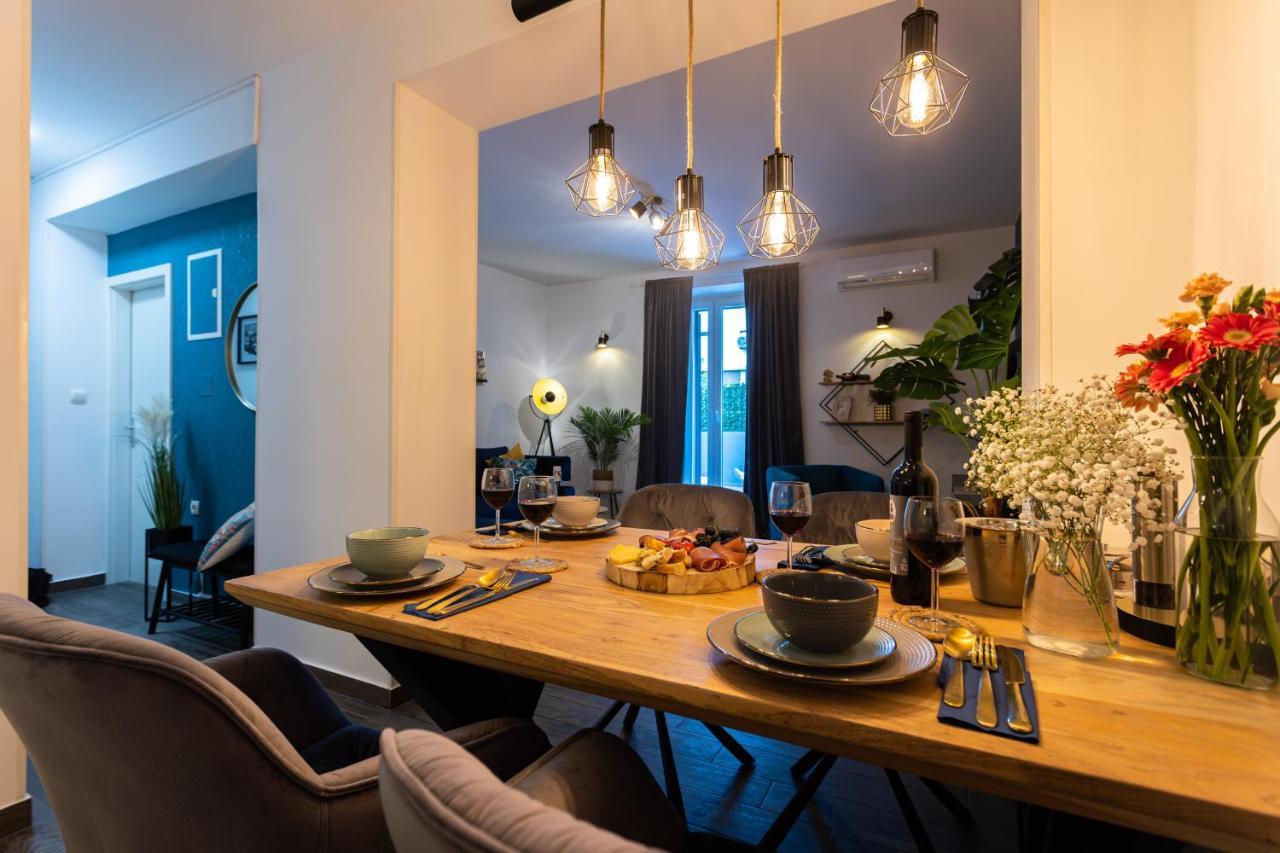 Oasis Luxury Apartment With Terrarce And Jacuzzi Split Bagian luar foto